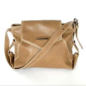 NWOT Matt & Nat Caramel Brown Shoulder Bag